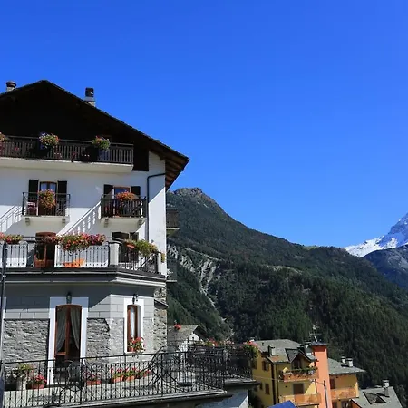 Hotel Roseg Chiesa in Valmalenco
