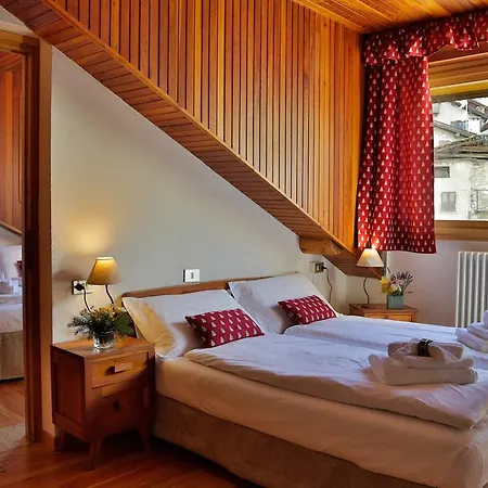 Roseg Hotel 3*
